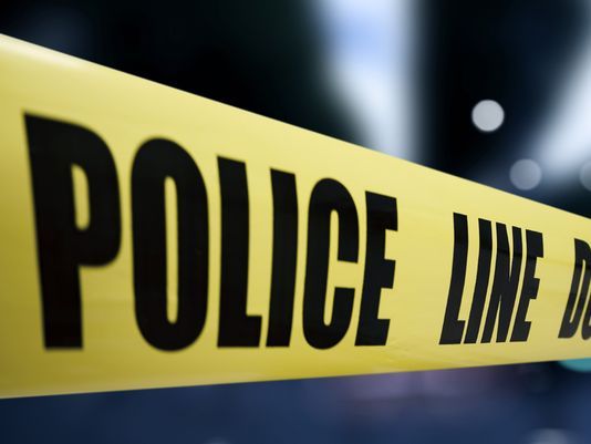 635550293544457225-CRIME-police-line