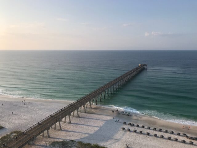 navarre pier aug