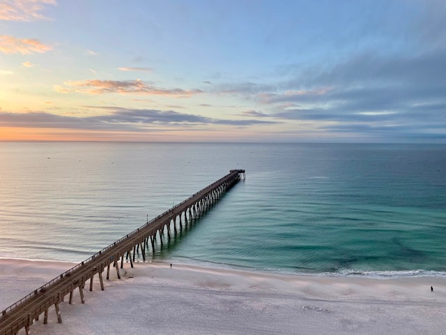 pier december